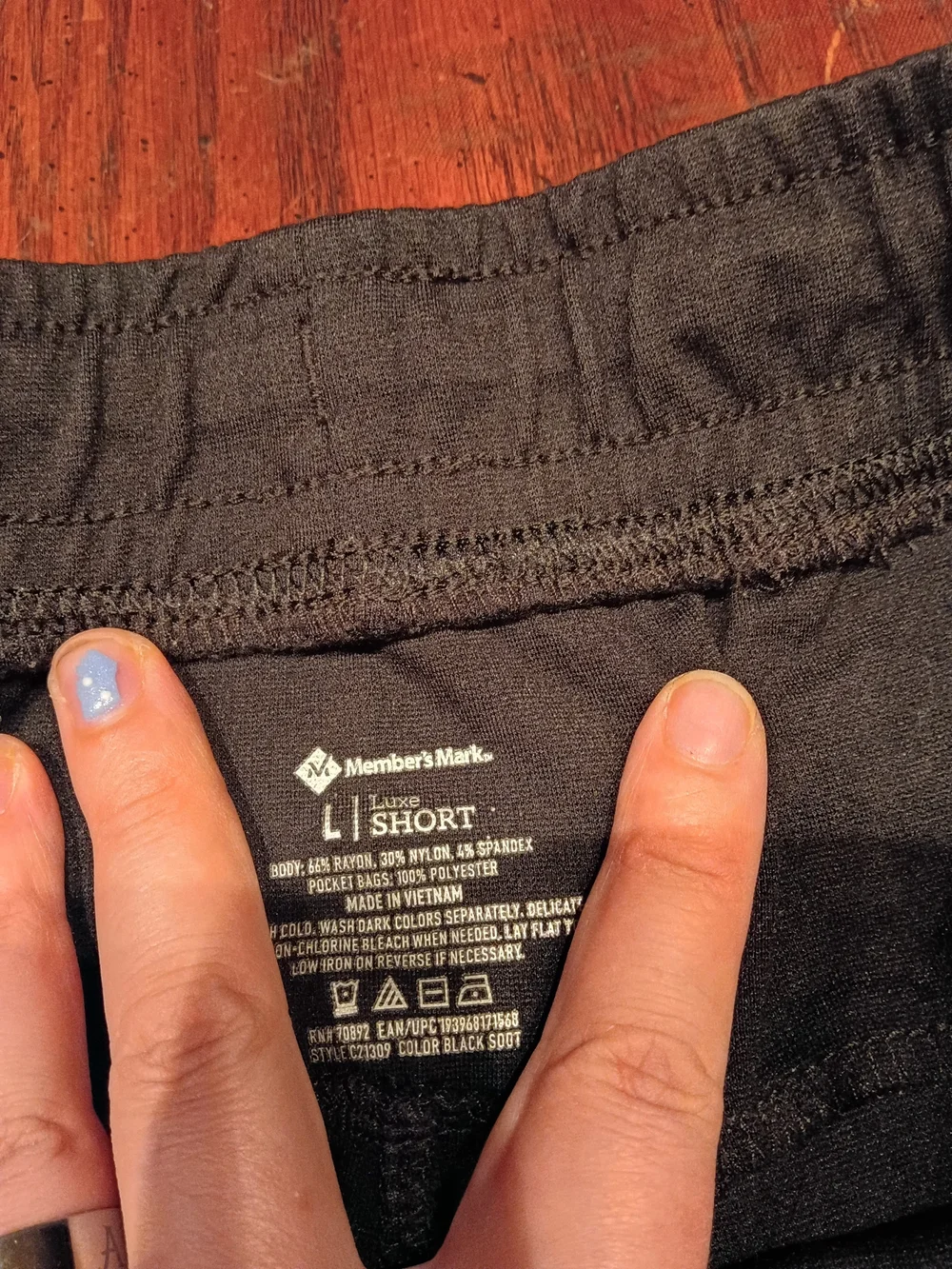 Men's Black Athletic Elastic-Waist Shorts